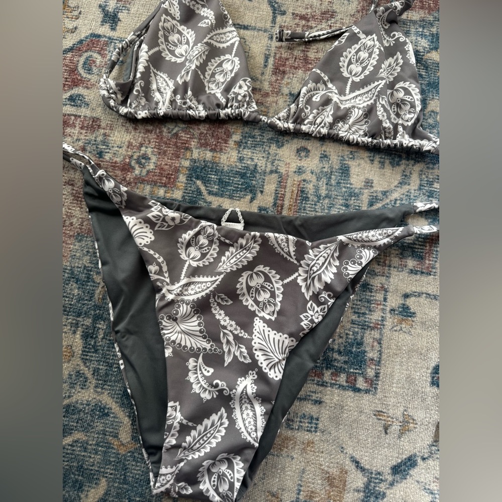NEW Aloha Marina Kilauea Bikini - Picture 3 of 4